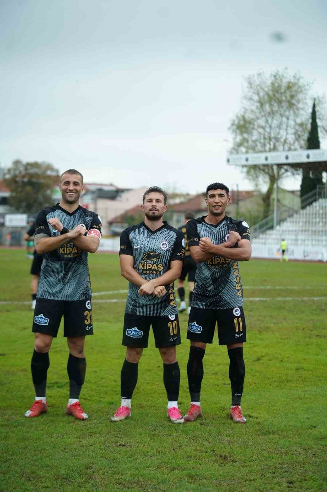 Ziraat Türkiye Kupası: İnegöl Kafkasspor: 1 - Kahramanmaraş İstiklalspor: 4