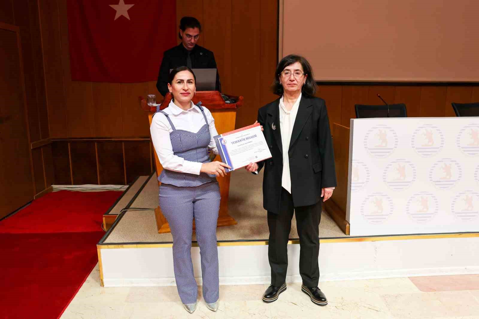 OMÜ’de "Tarihsel Süreçte Cumhuriyet ve Kazanımları" konferansı