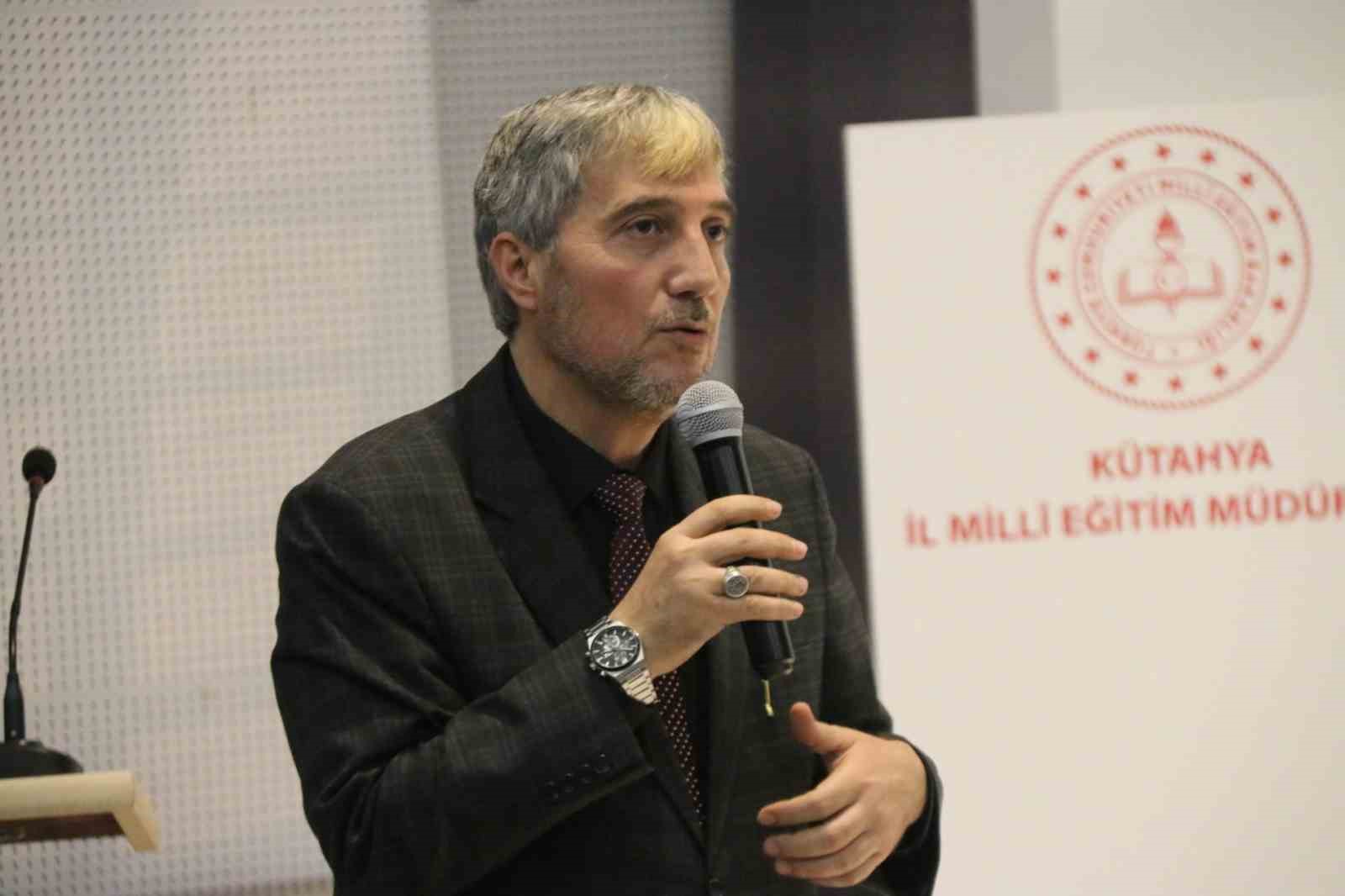 Kütahya’da 43 Adım Projesi için okul müdürleri bir araya geldi