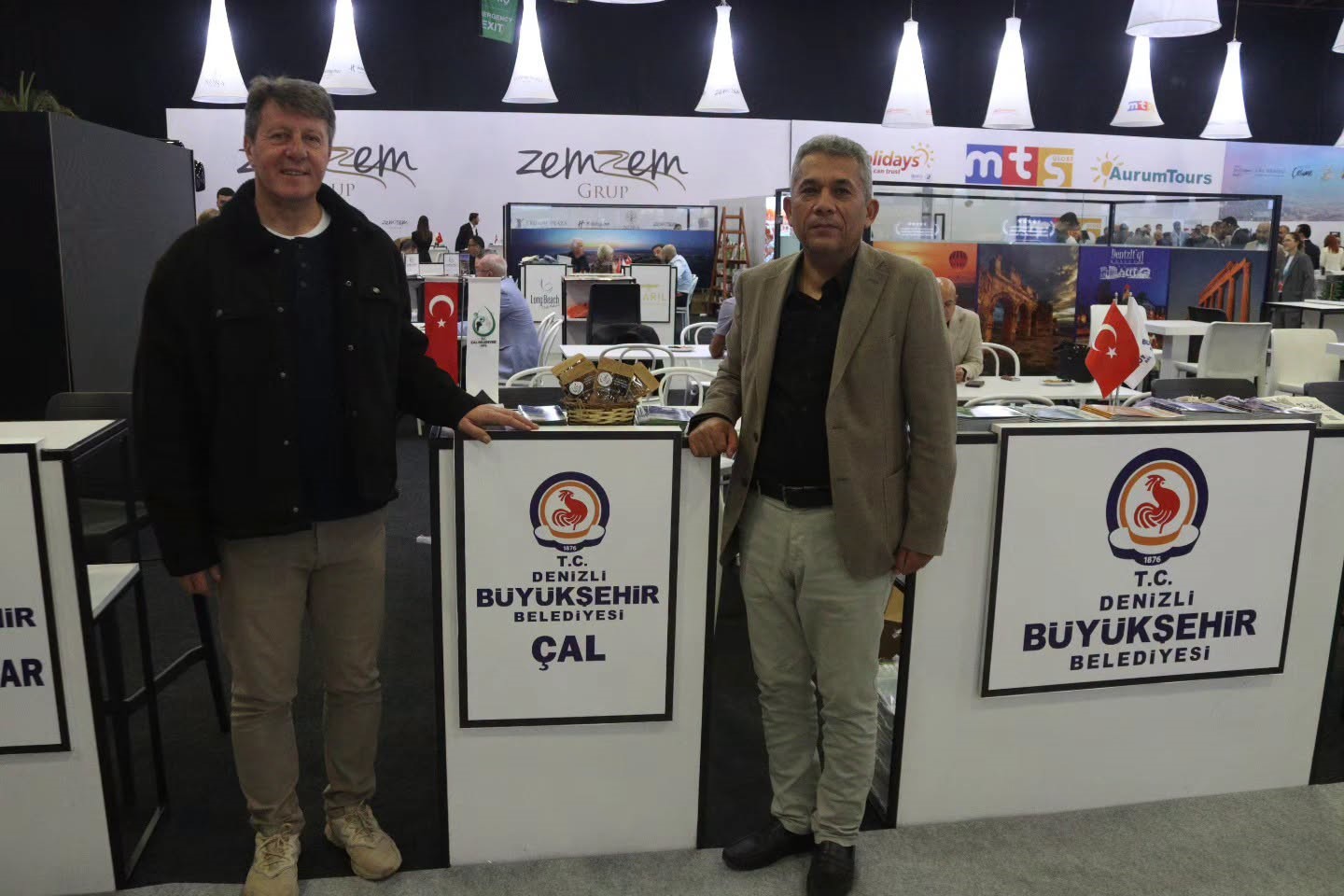 Çal’ın tarım ve doğal zenginlikleri Antalya Tarım Fuarı’nda tanıtılıyor