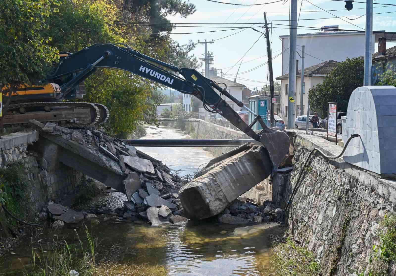 Büyükşehir’den Mudanya’ya yeni köprü