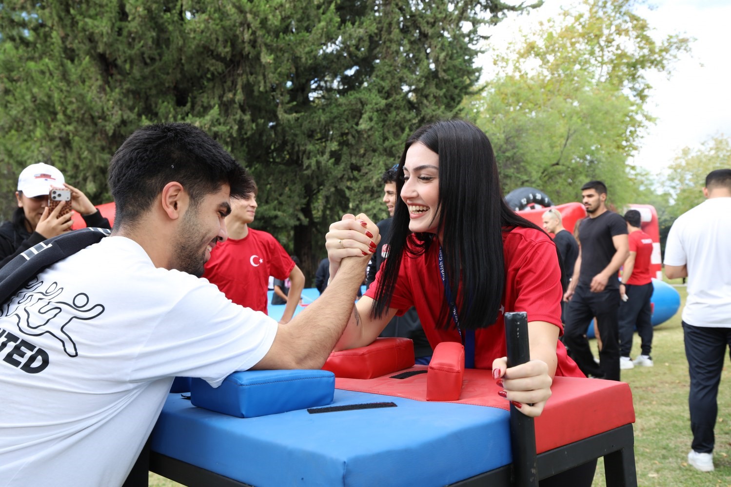 Akdeniz Üniversitesinde Cumhuriyet Coşkusu