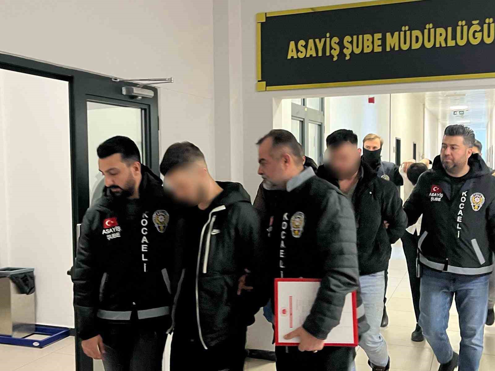 Restorandaki cinayetin sebebi bakışma tartışması çıktı