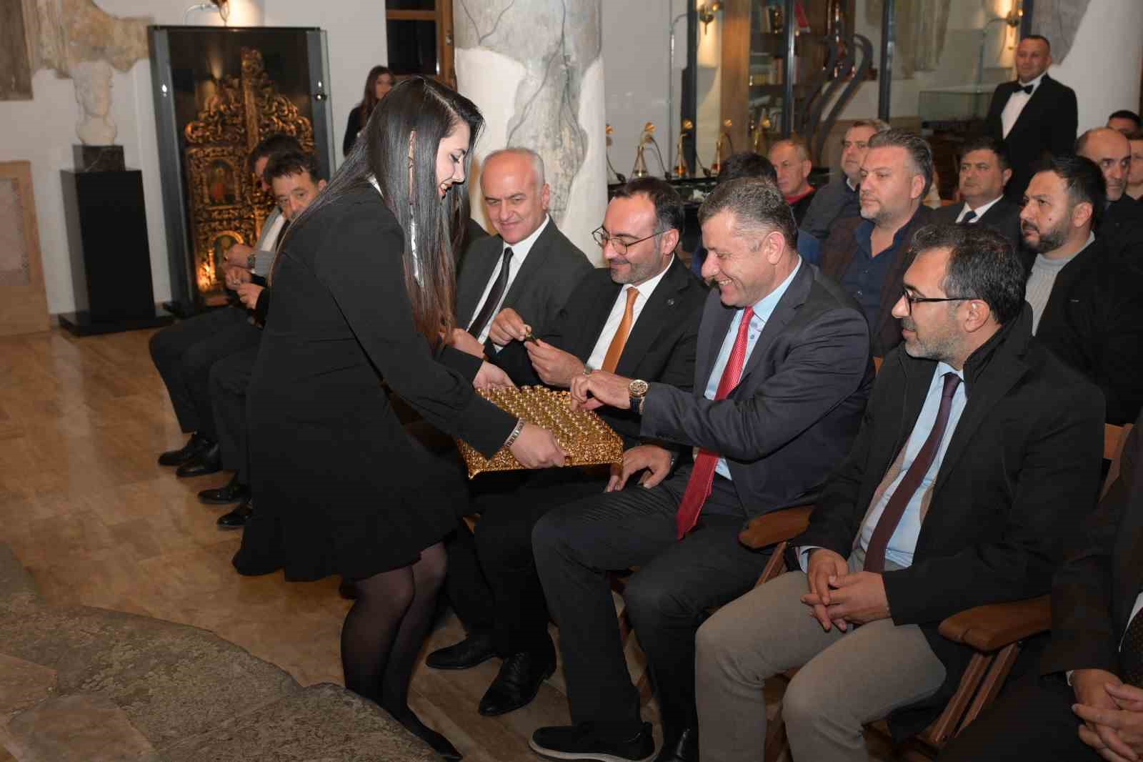 81 ildeki 103 endemik bitkiden Cumhuriyet kokusu tasarlandı