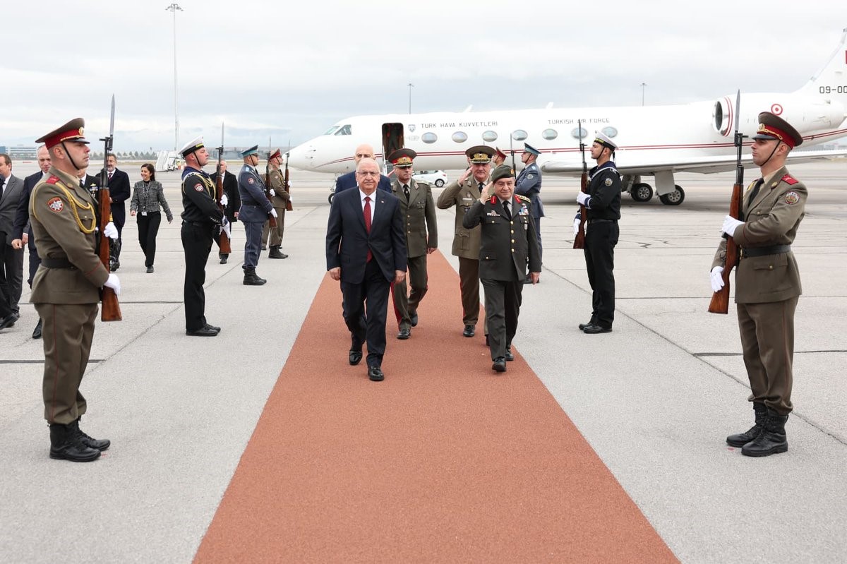 Bakan Güler ve Genelkurmay Başkanı Bayraktaroğlu, Bulgaristan’da
