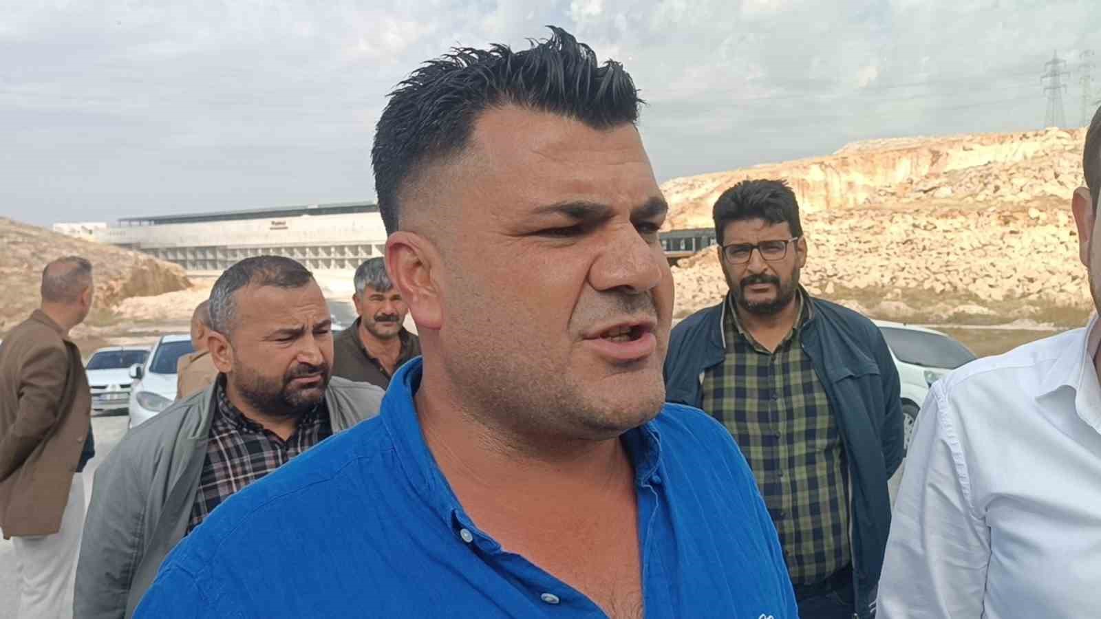 Şanlıurfa’da site esnafından kavşak talebi