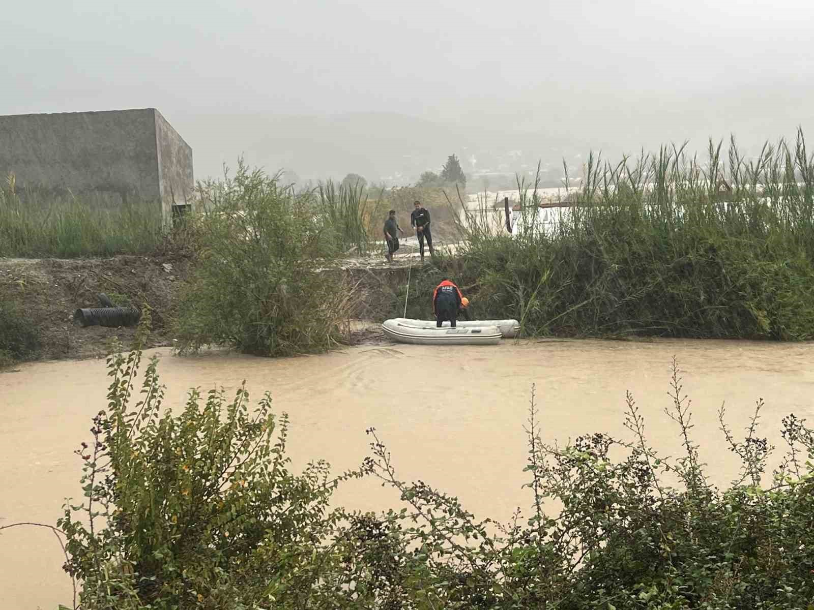 Muğla Dalaman sele teslim oldu