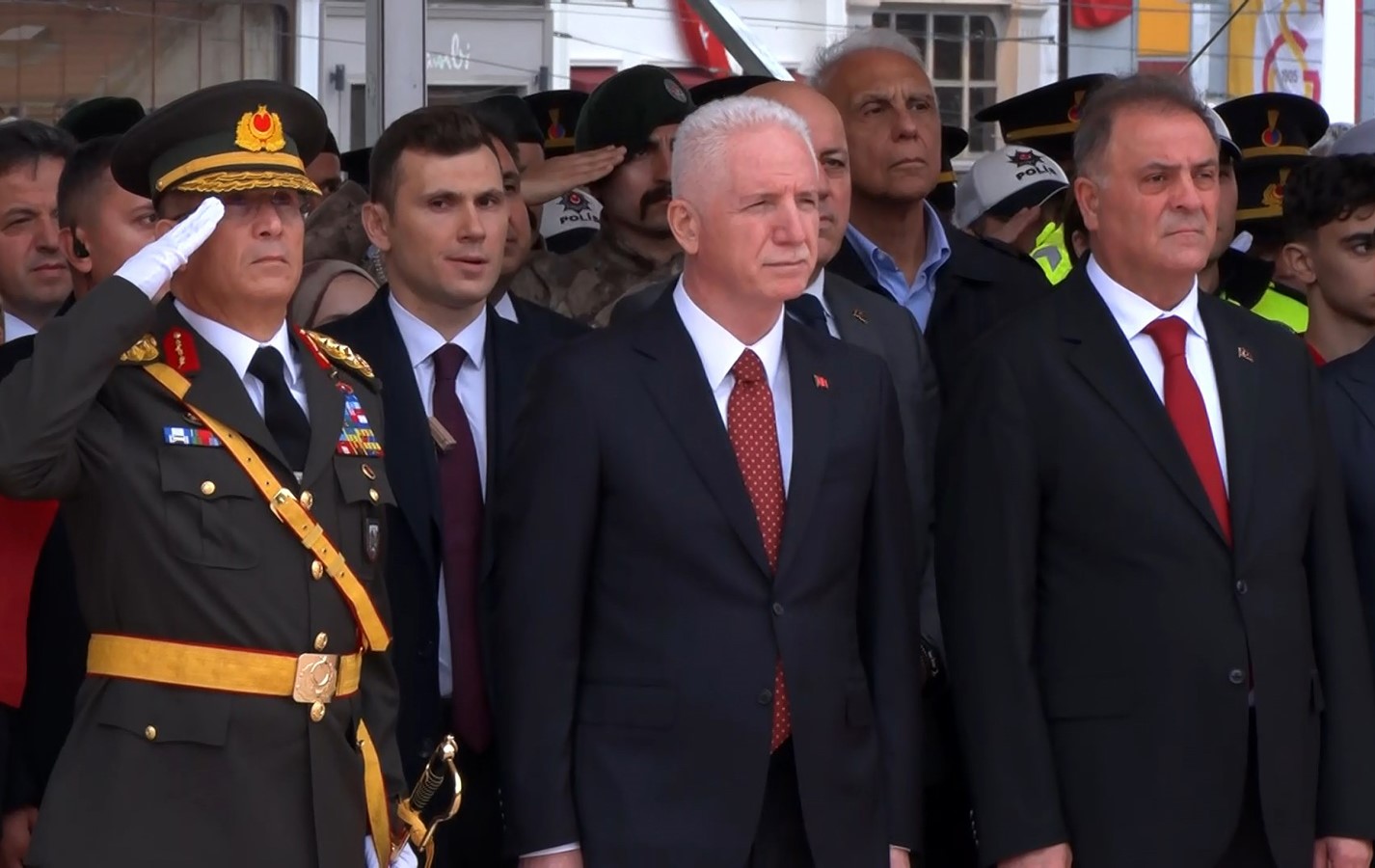 Taksim’de Cumhuriyet Bayramı öncesi tören düzenlendi