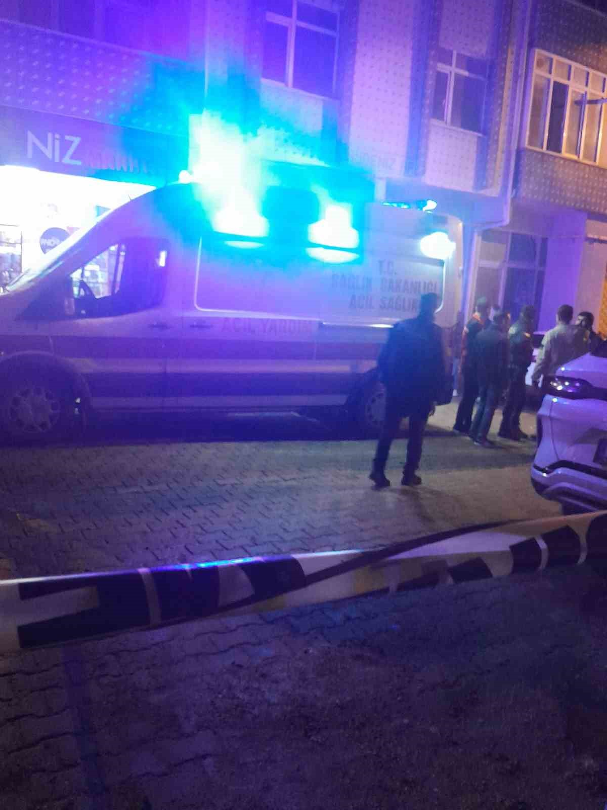 Vize’de eş cinayeti: Eşini vurup intihara kalkıştı