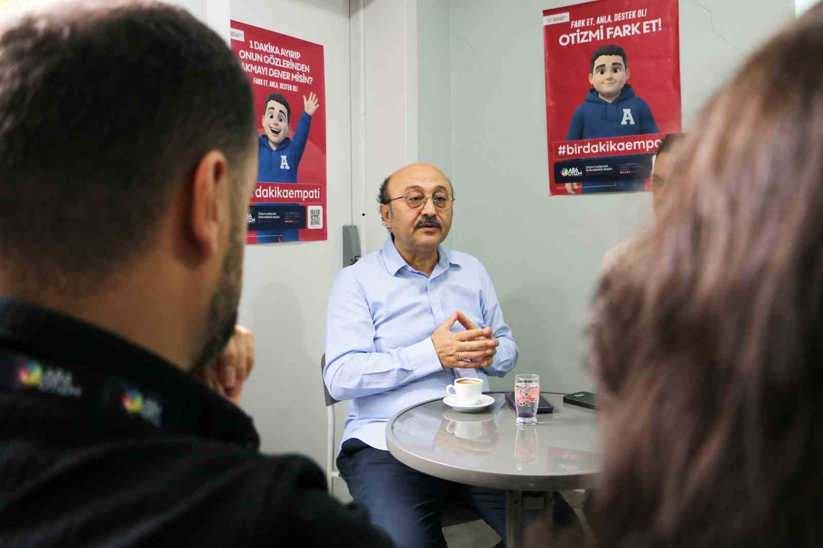 Diyarbakır’da otizmle mücadelede farkındalık konferansı