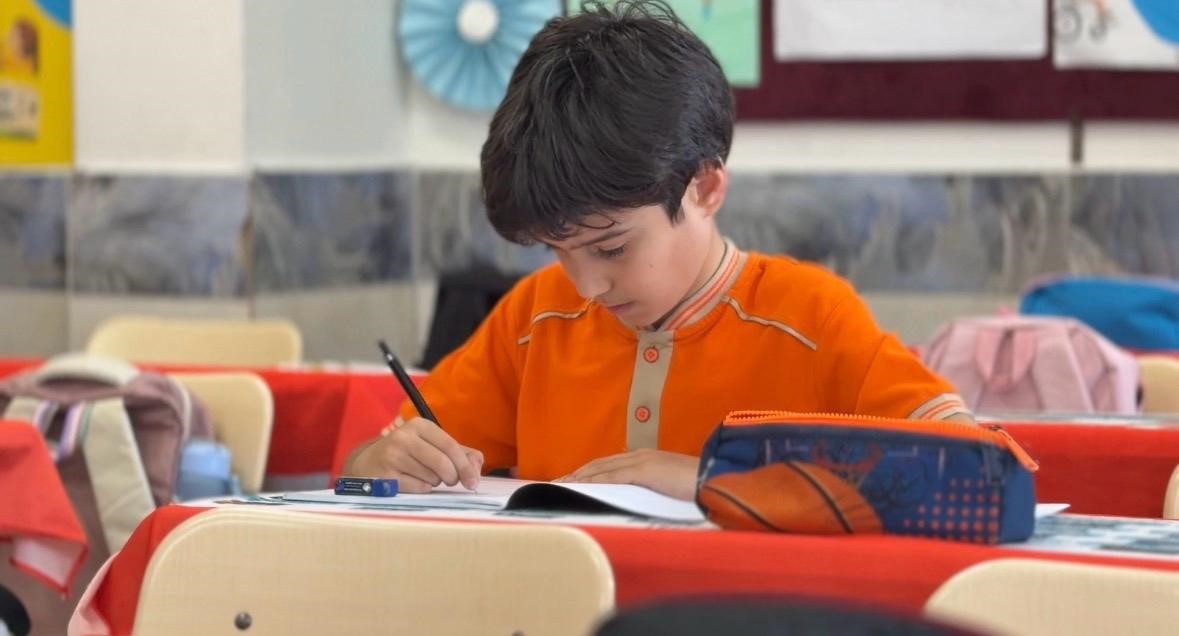 Kayseri’de ilkokul öğrencilerinden Cumhuriyet coşkusunu anlatan klip