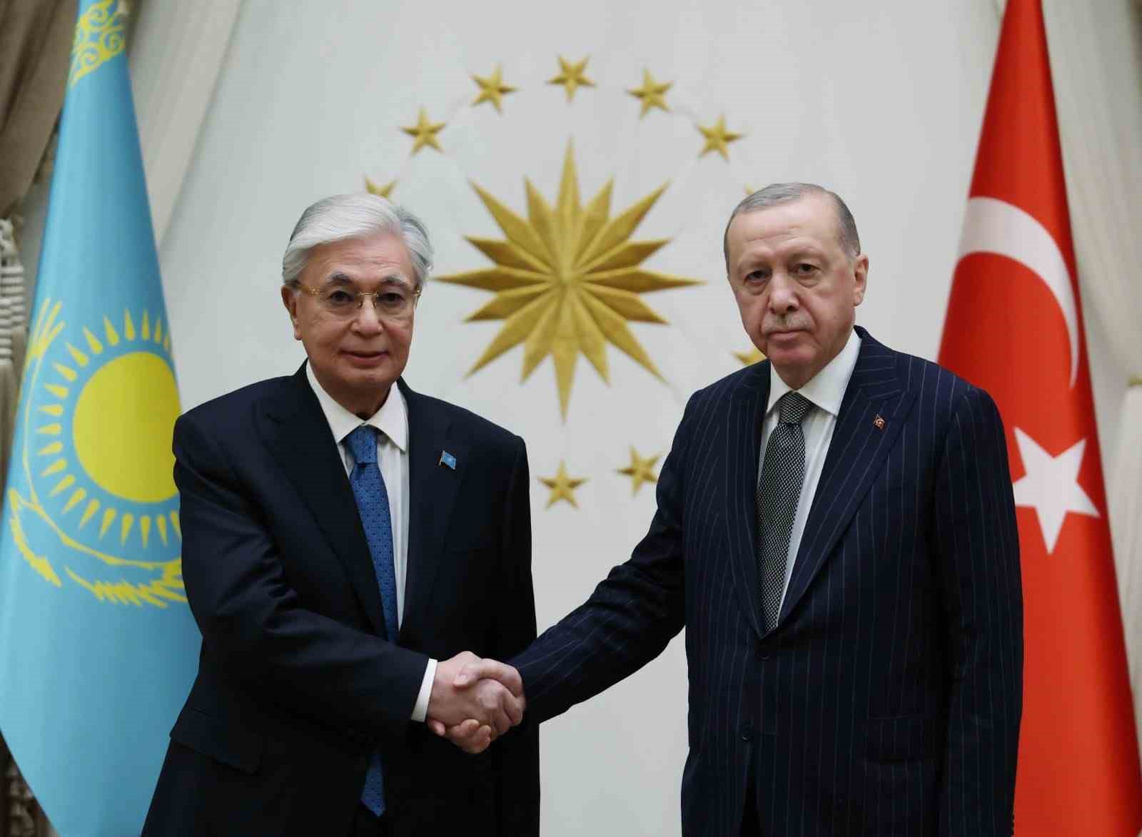 Cumhurbaşkanı Erdoğan, Kazakistan Cumhurbaşkanı Tokayev ile görüştü