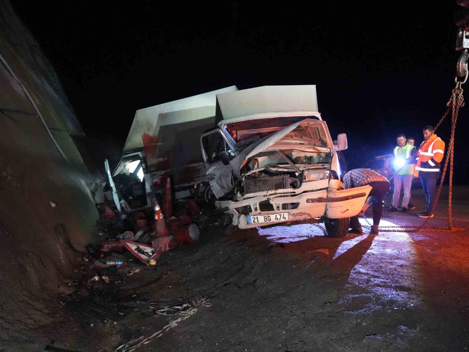 Kastamonu’da iki kamyonet çarpıştı: 9 yaralı