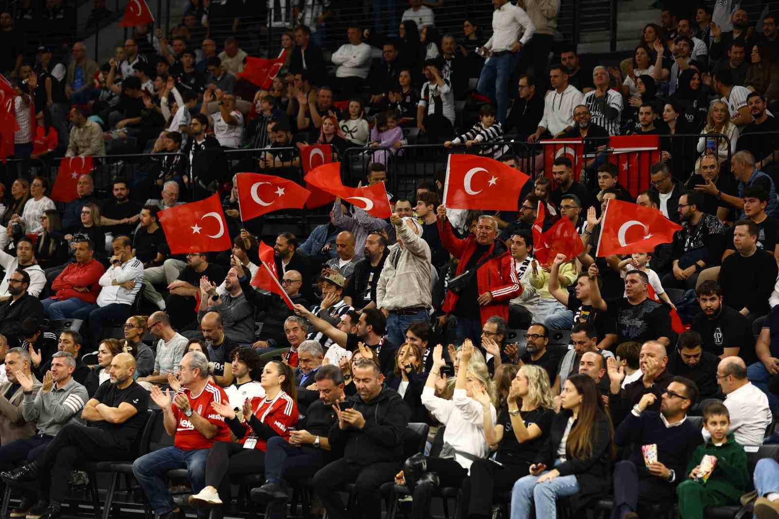 Euroleague: Beşiktaş: 73 - Olympiakos: 81