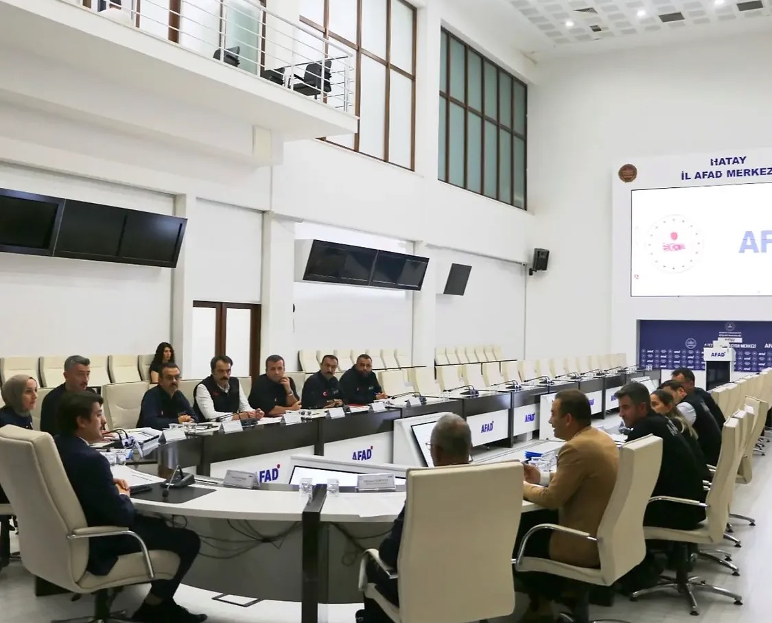 Hatay’da kırsal afet konutlarının yapım süreci değerlendirildi