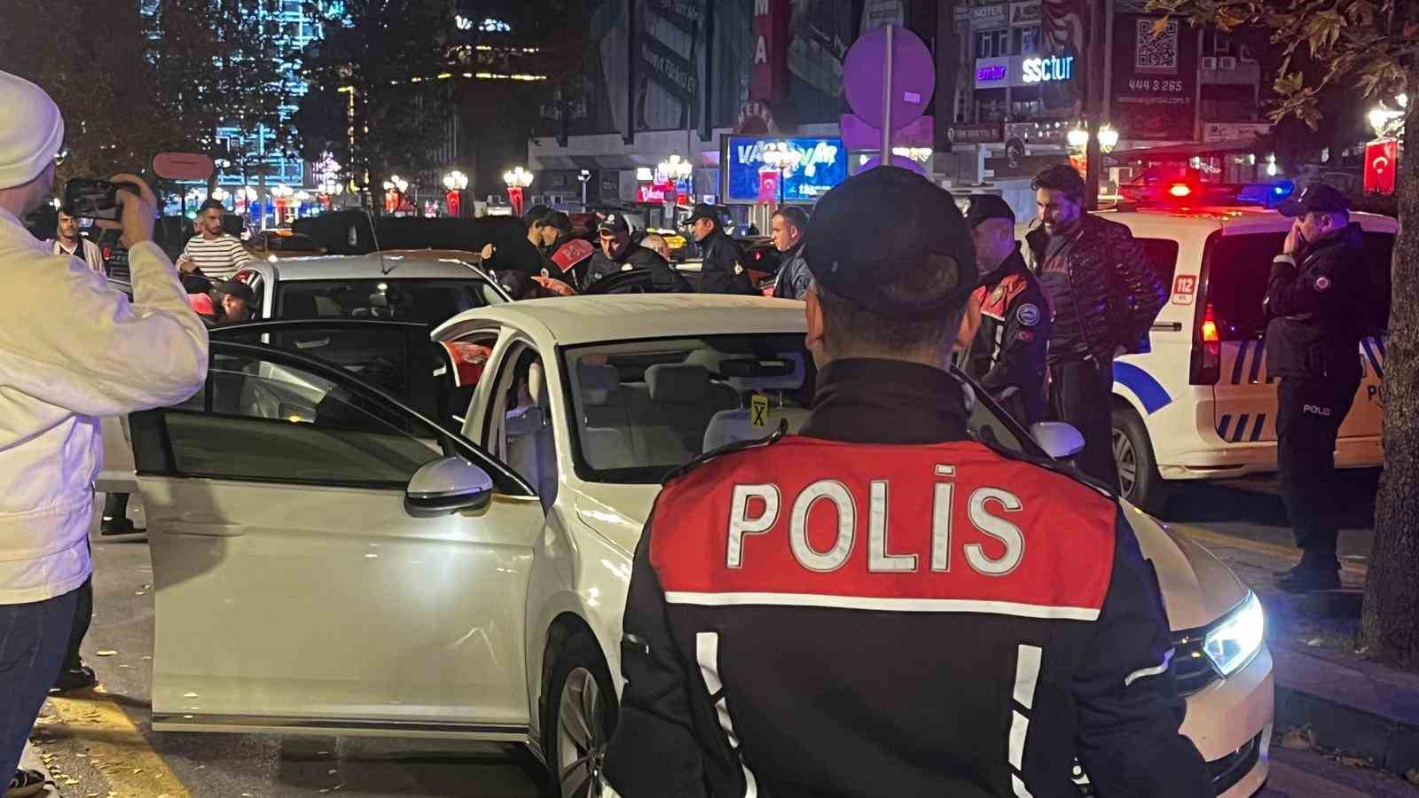 Ankara’da TDT Zirvesi kapsamında asayiş ve trafik denetimi yapıldı