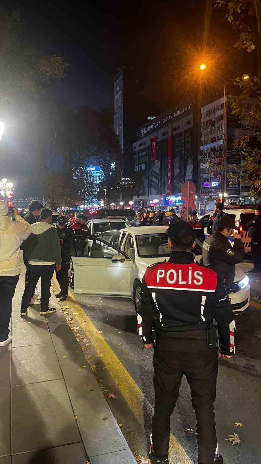 Ankara’da TDT Zirvesi kapsamında asayiş ve trafik denetimi yapıldı