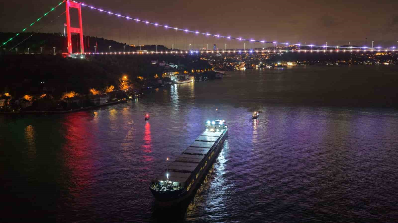 İstanbul Boğazı’nda gemi arızası