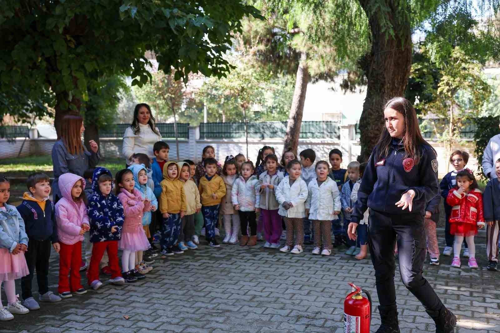 Aydın’da miniklere yangın ve acil durum eğitimi