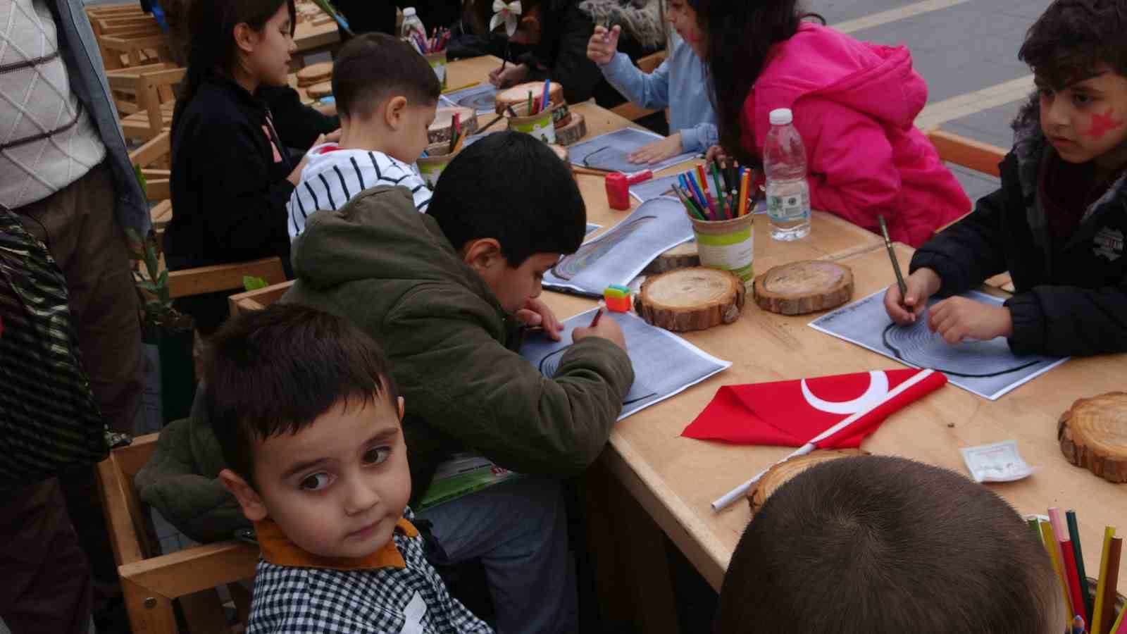 Yeşil Vatan Tırı Bursa’da çocuklarla buluştu