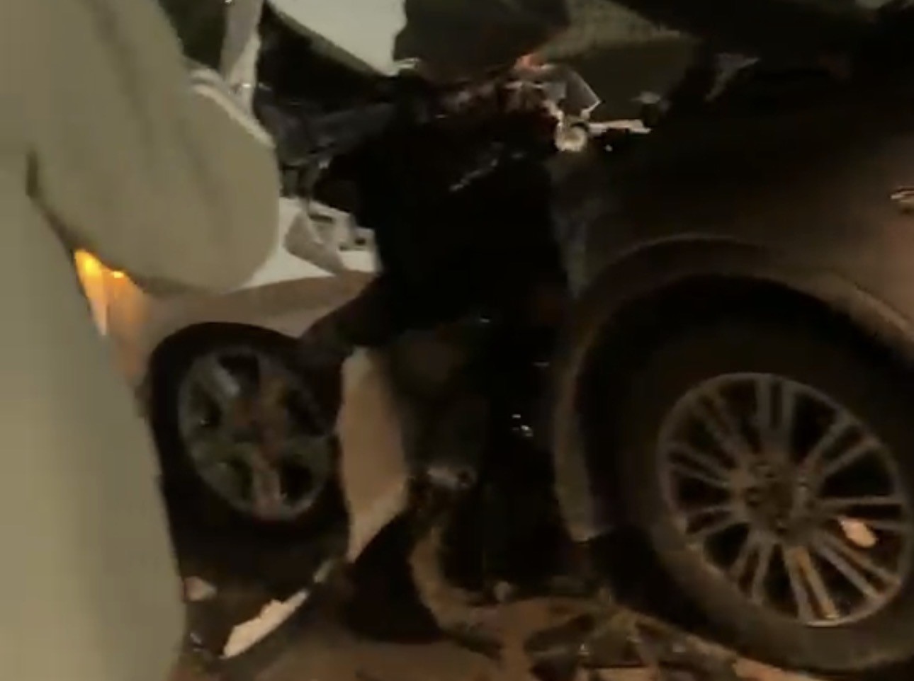 Yüksekova’da iki ayrı trafik kazasında 9 kişi yaralandı