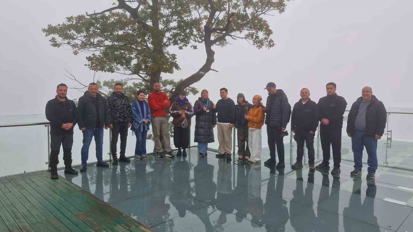 Kazakistanlı fenomenler Kocaeli’nin turizm rotalarını keşfetti