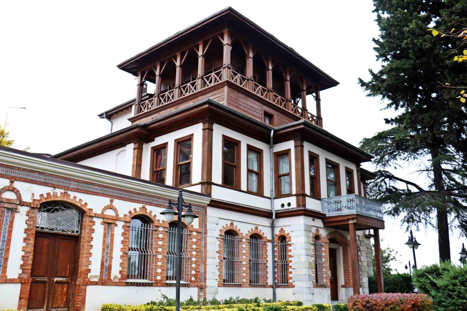 Kazakistanlı fenomenler Kocaeli’nin turizm rotalarını keşfetti