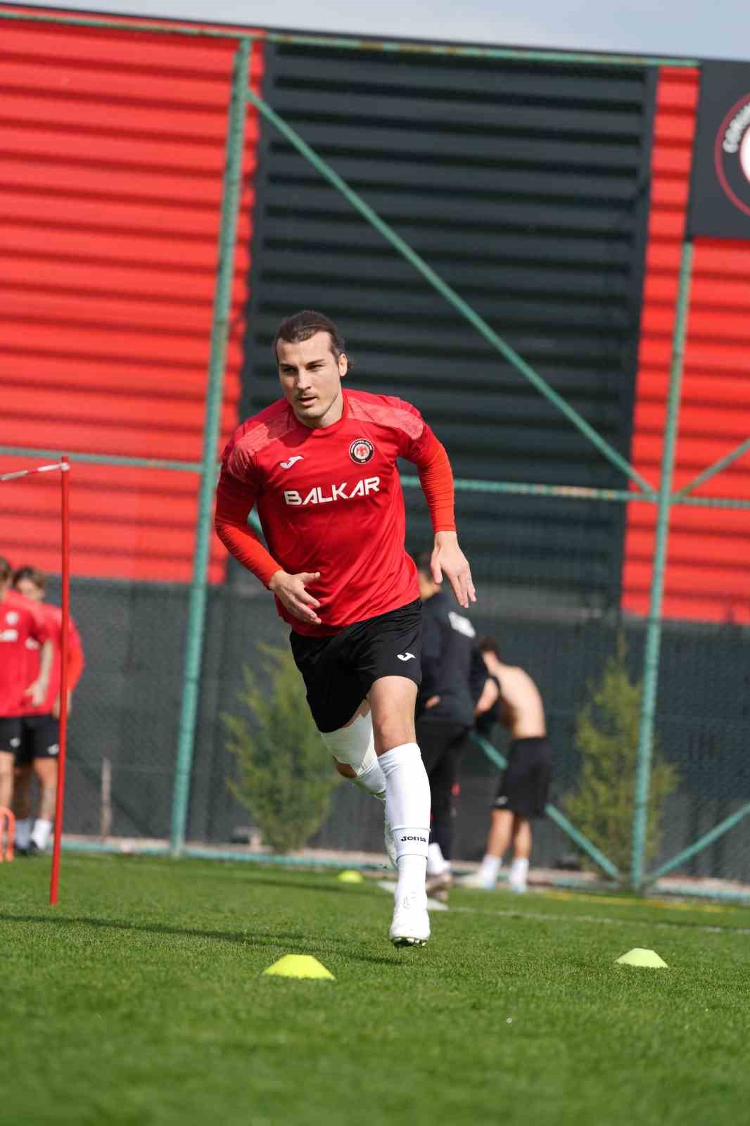 Çorum FK, Erzurumspor FK maçı öncesi çalışmaları sürdürdü