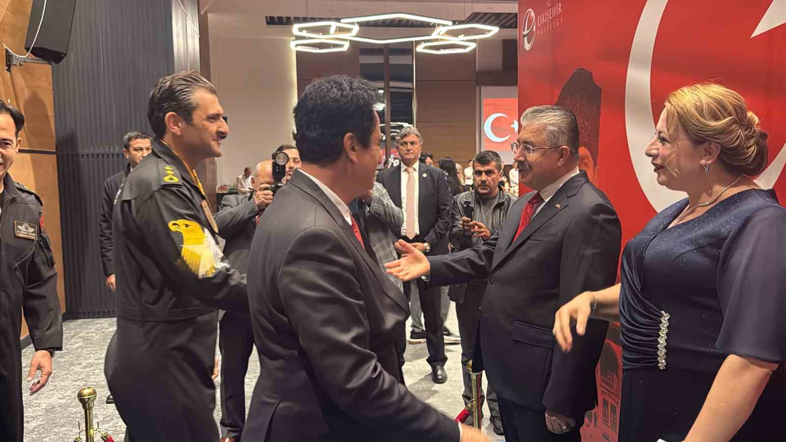 Eskişehir’de Cumhuriyet’in 103. yılı resepsiyonla kutlandı