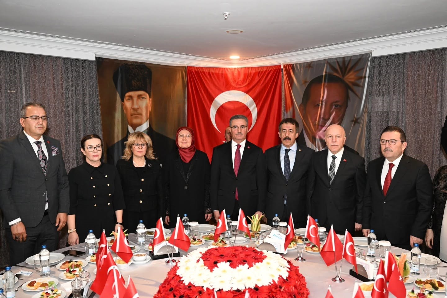 Erzurum’da Cumhuriyetin 103 yıl coşkusu