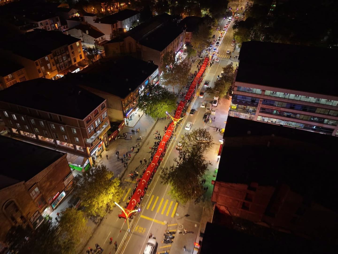 Erzincan’da bayrak yürüyüşü