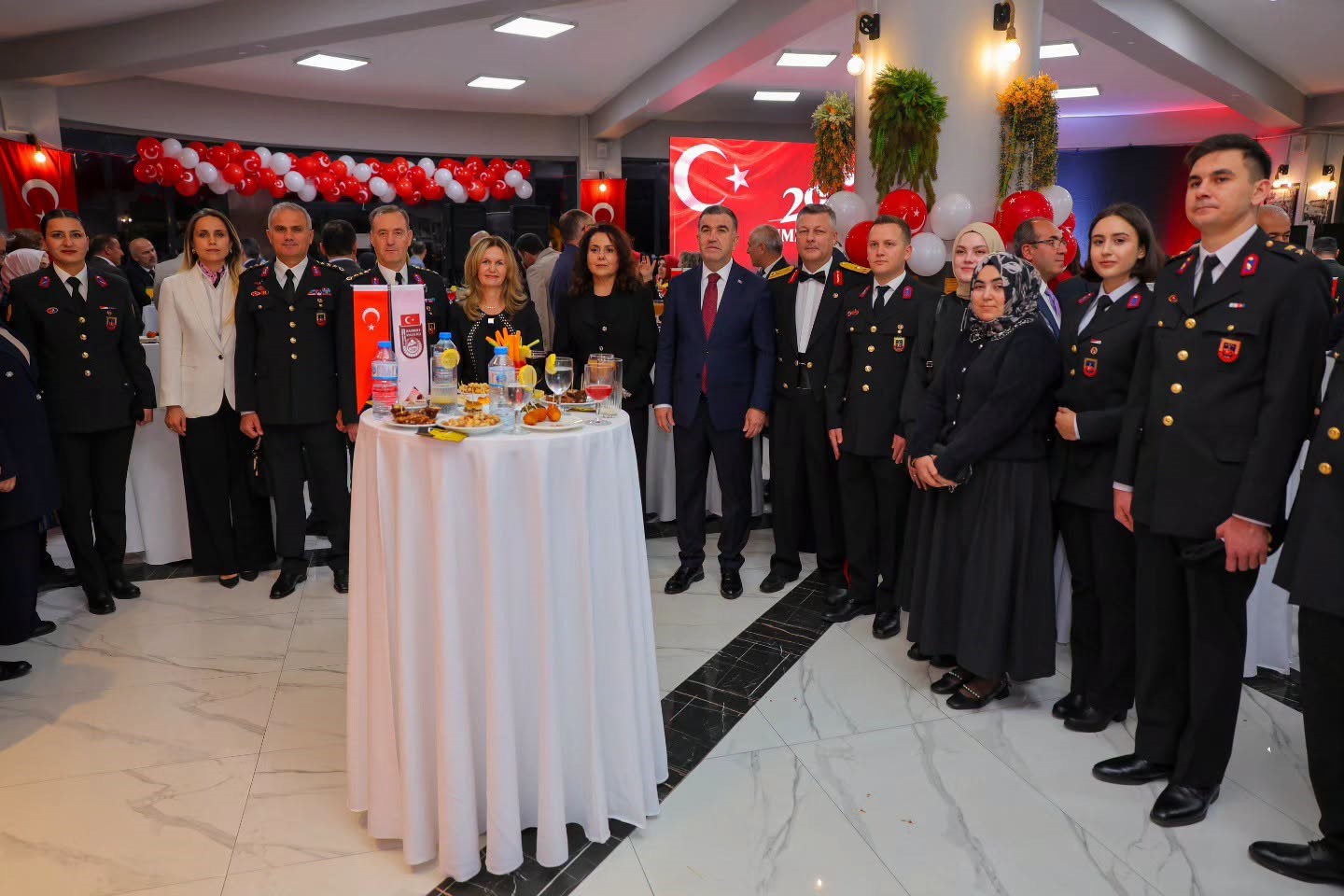 Bayburt’ta Cumhuriyet’in 103’üncü yılı dolayısıyla resepsiyon düzenlendi