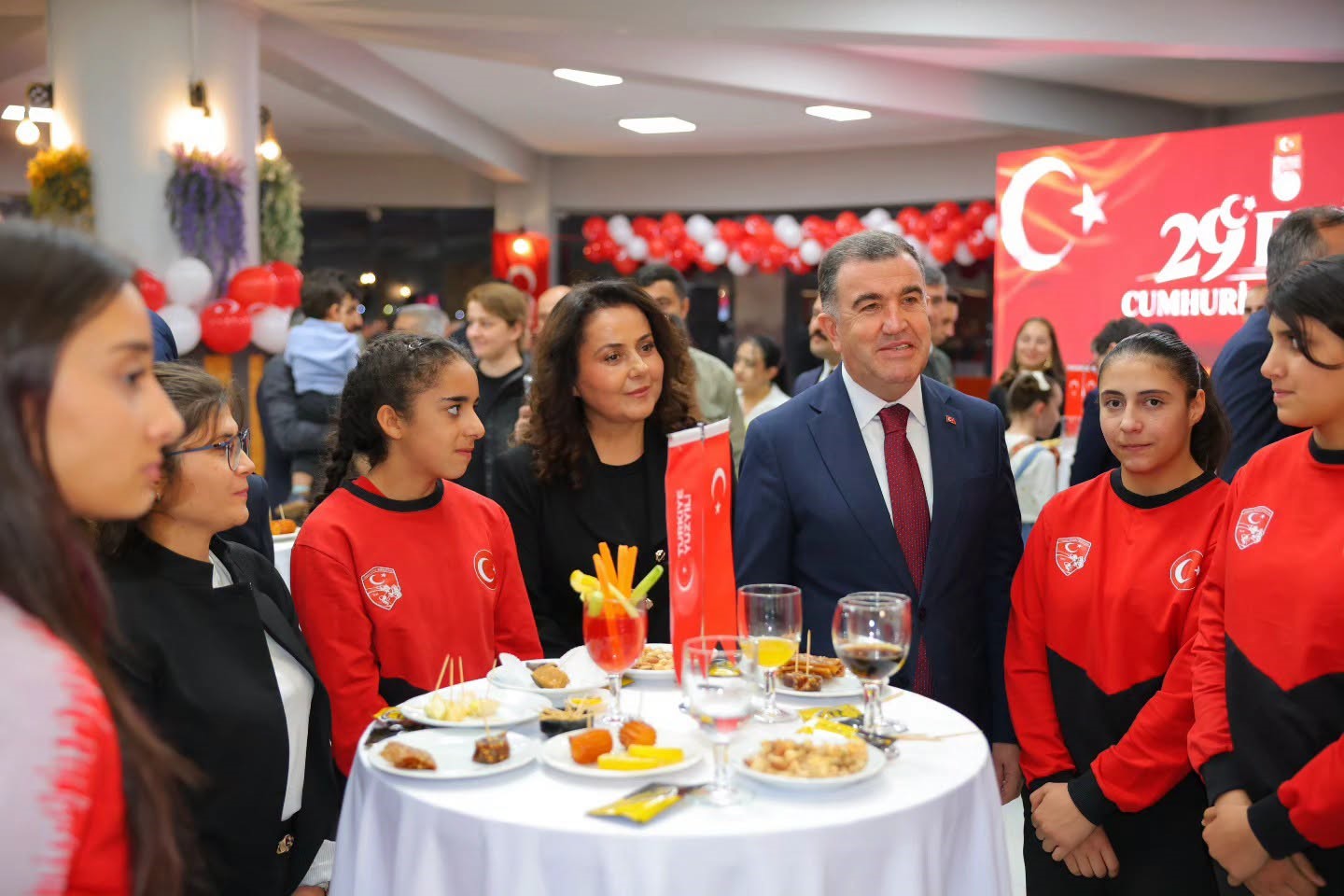 Bayburt’ta Cumhuriyet’in 103’üncü yılı dolayısıyla resepsiyon düzenlendi