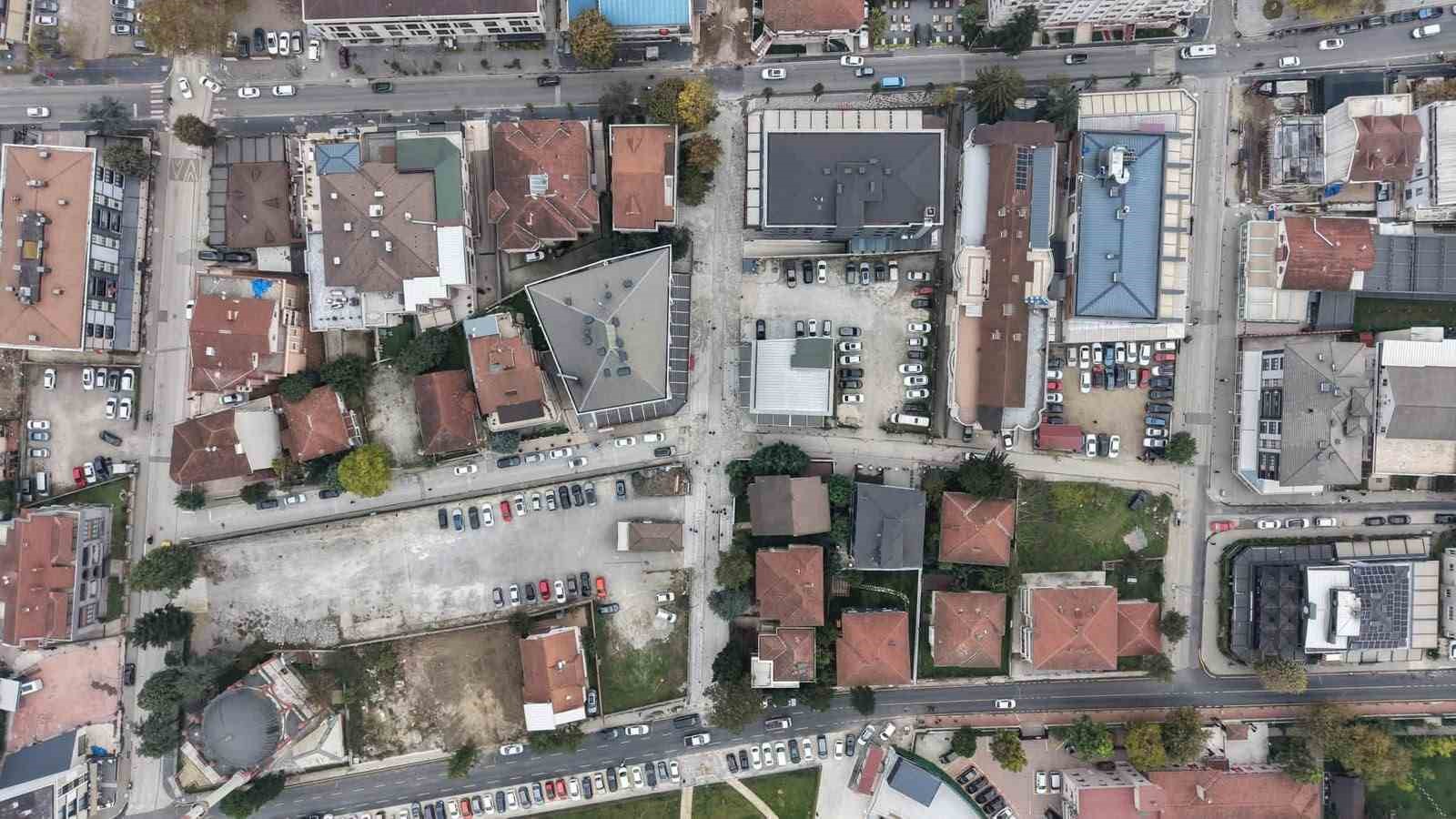 Düzce’de 2 park birbirine yeşil yol ile bağlanıyor