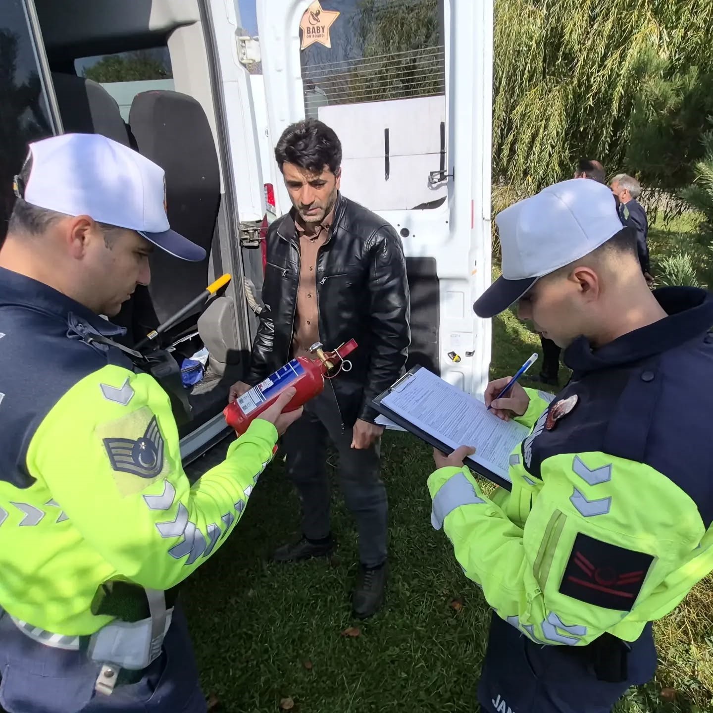 Çıldır’da öğrenci servisleri denetlendi
