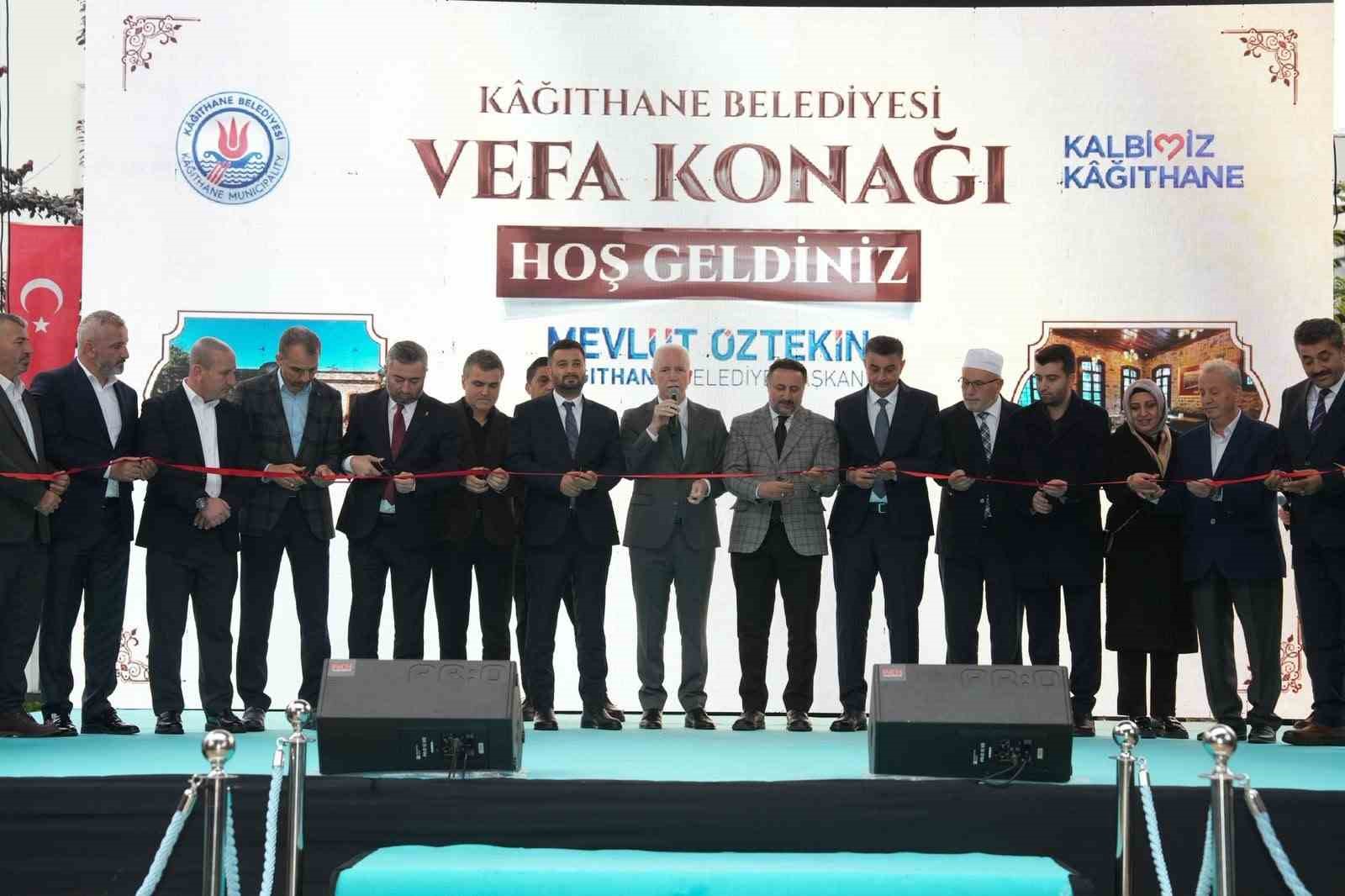 Kağıthane’de 137 yıllık tarihi yapı Vefa Konağı olarak yeniden hizmete açıldı