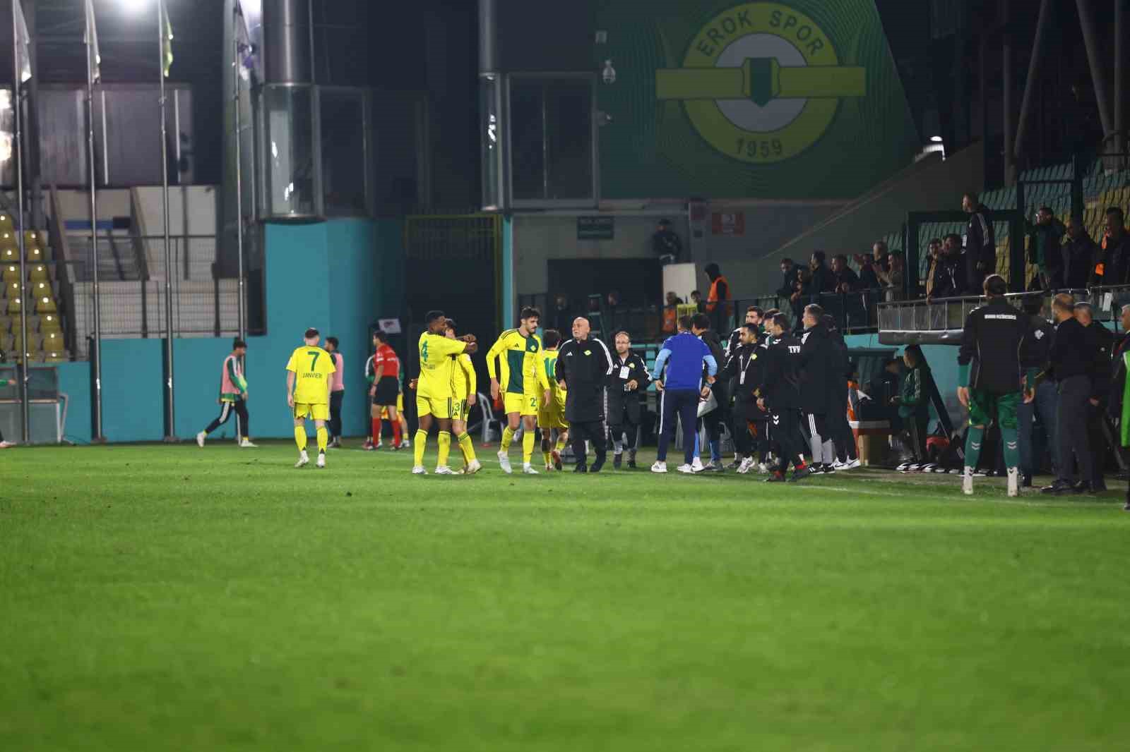 Trendyol 1. Lig: Esenler Erokspor: 3 - Ankara Keçiörengücü: 2