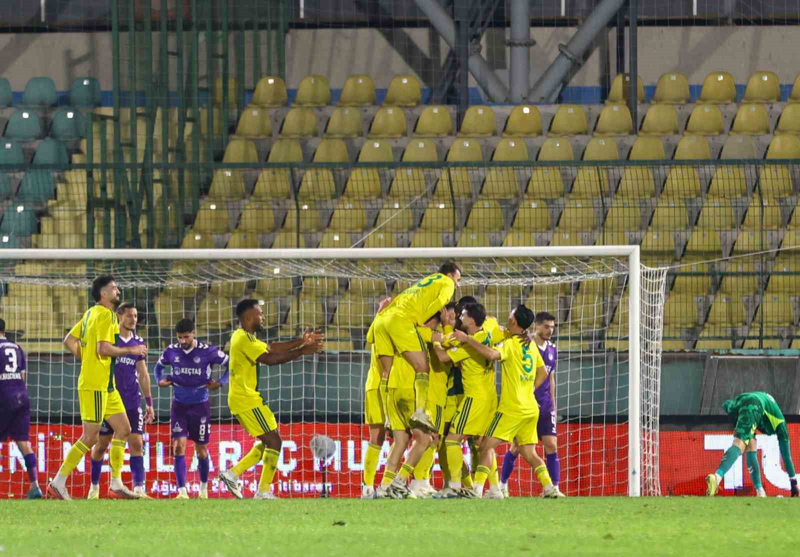 Trendyol 1. Lig: Esenler Erokspor: 3 - Ankara Keçiörengücü: 2