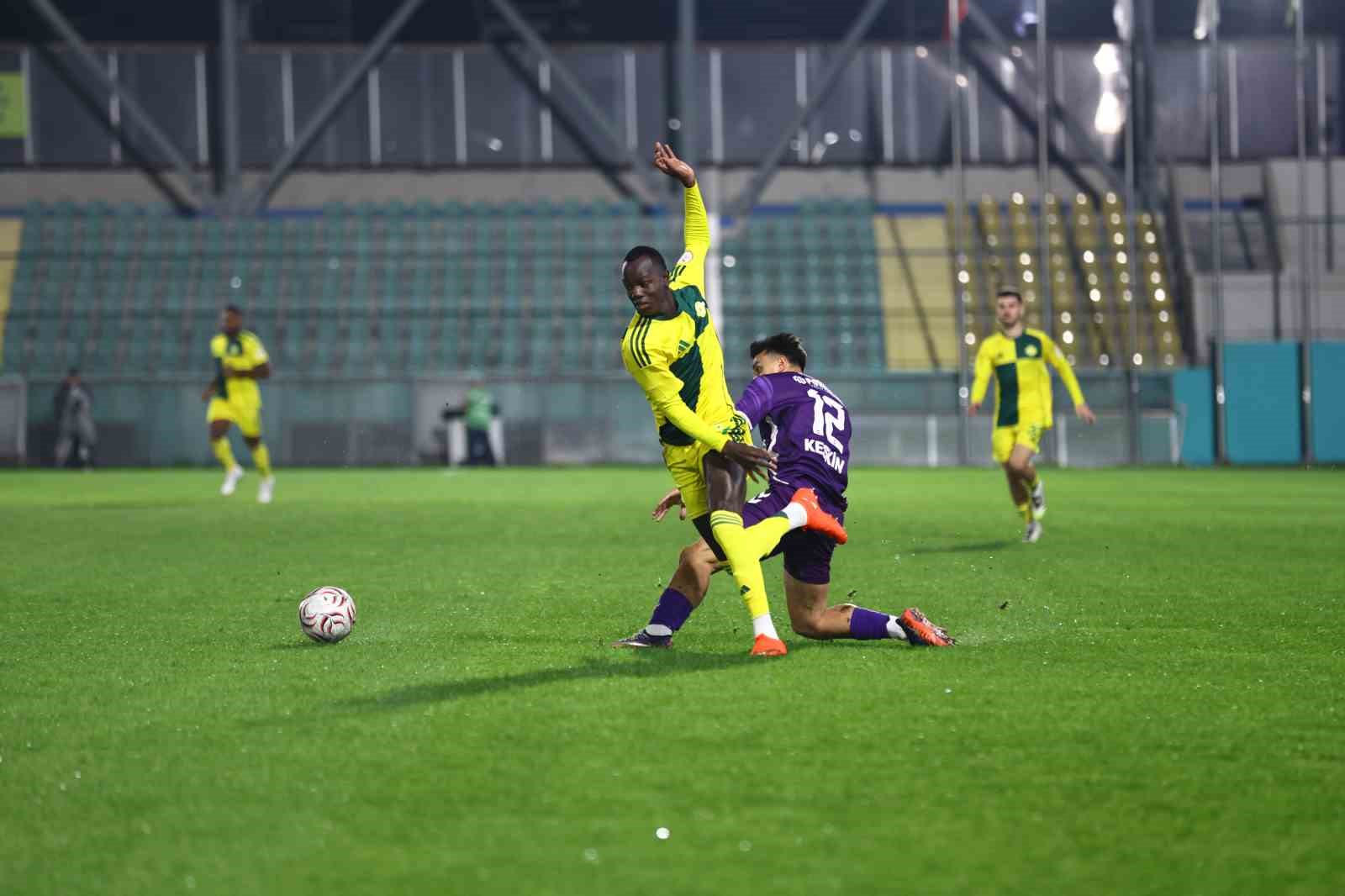Trendyol 1. Lig: Esenler Erokspor: 3 - Ankara Keçiörengücü: 2