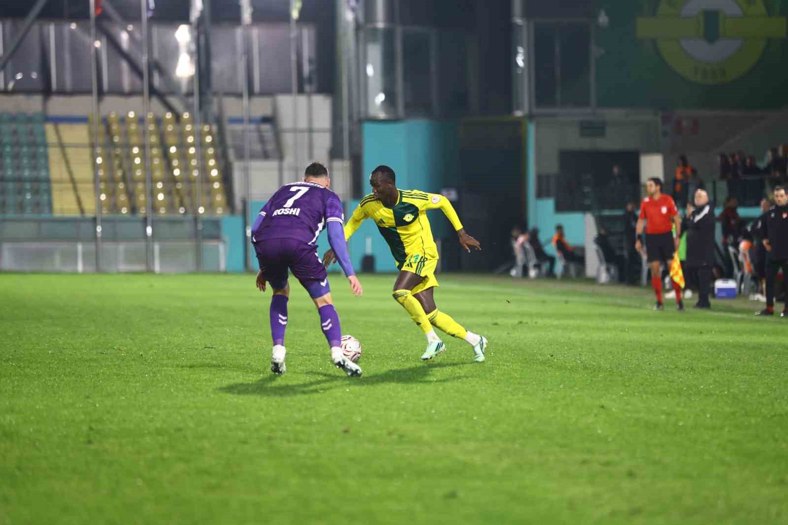 Trendyol 1. Lig: Esenler Erokspor: 3 - Ankara Keçiörengücü: 2