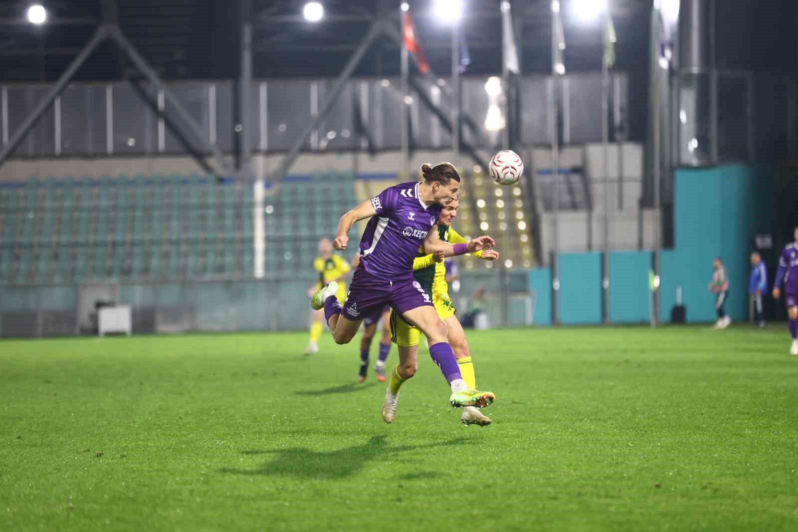 Trendyol 1. Lig: Esenler Erokspor: 3 - Ankara Keçiörengücü: 2