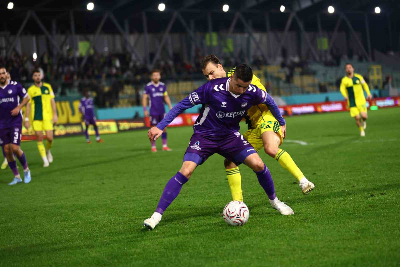 Trendyol 1. Lig: Esenler Erokspor: 3 - Ankara Keçiörengücü: 2