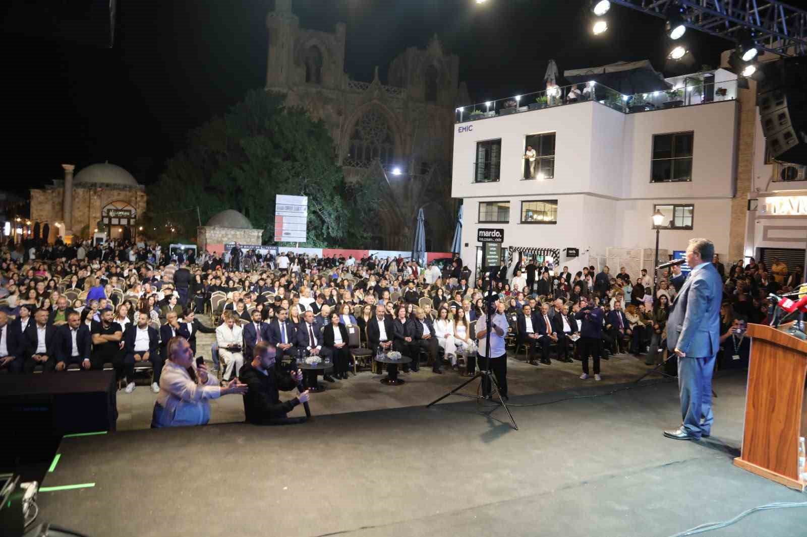 KKTC Başbakanı Üstel: "Muhalefet konuşur, biz yaparız"