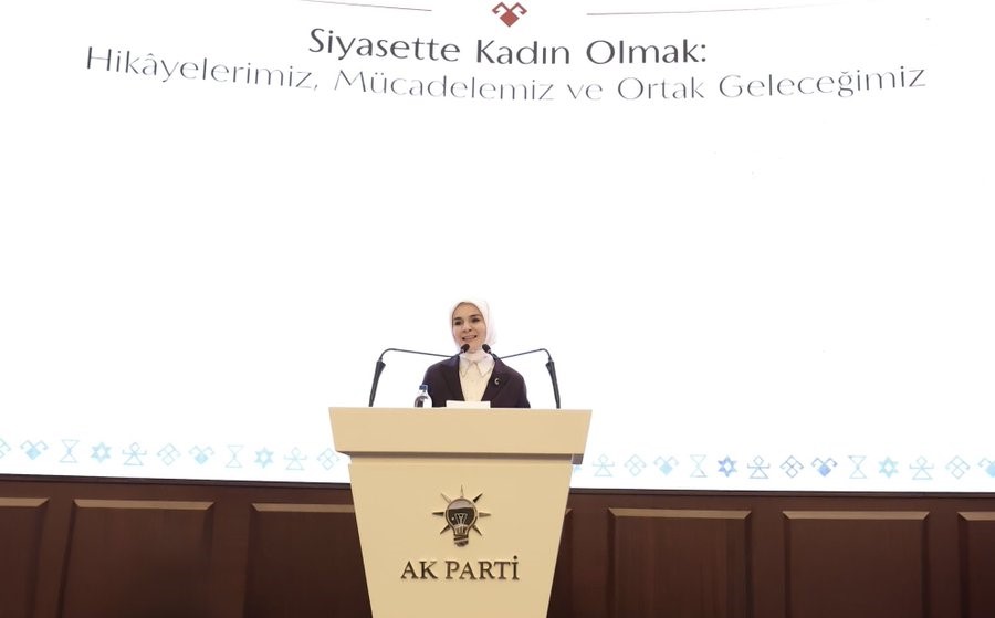 Bakan Göktaş: "Bizim tarihimizde kadın, devletin kurucu iradesinde en başından beri vardır"