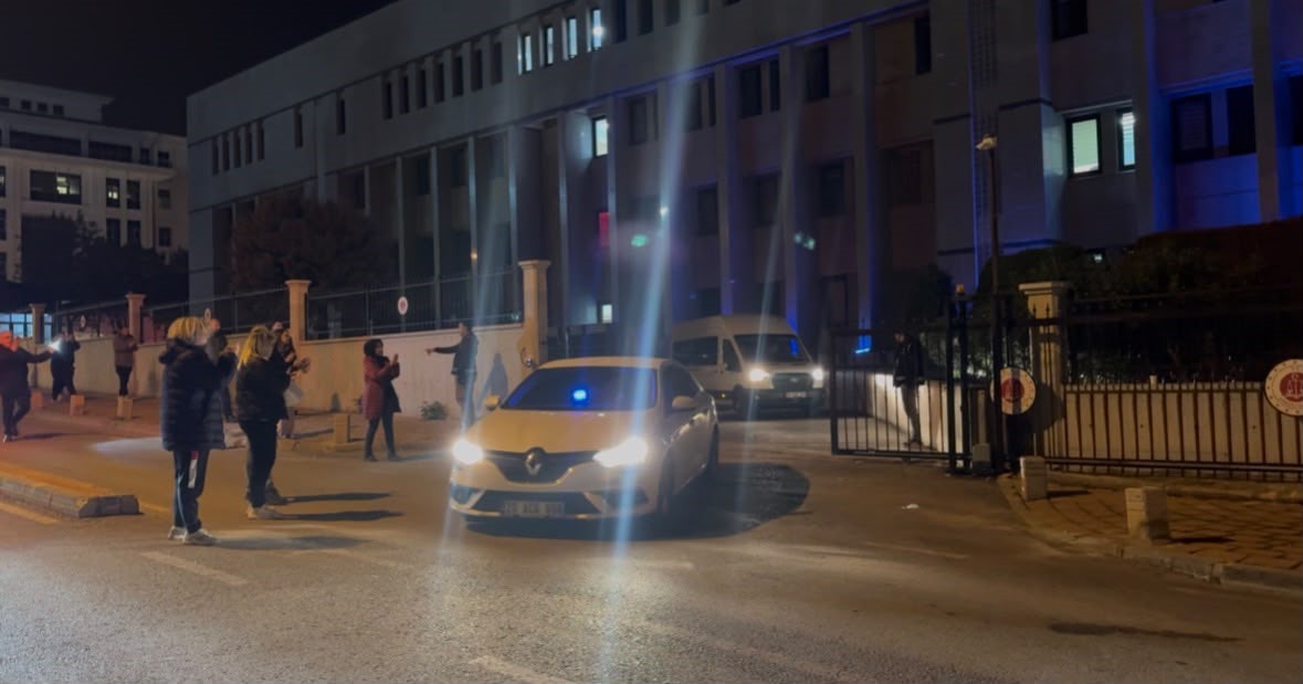 Merkezefendi Belediyesi operasyonunda 5 kişi tutuklandı