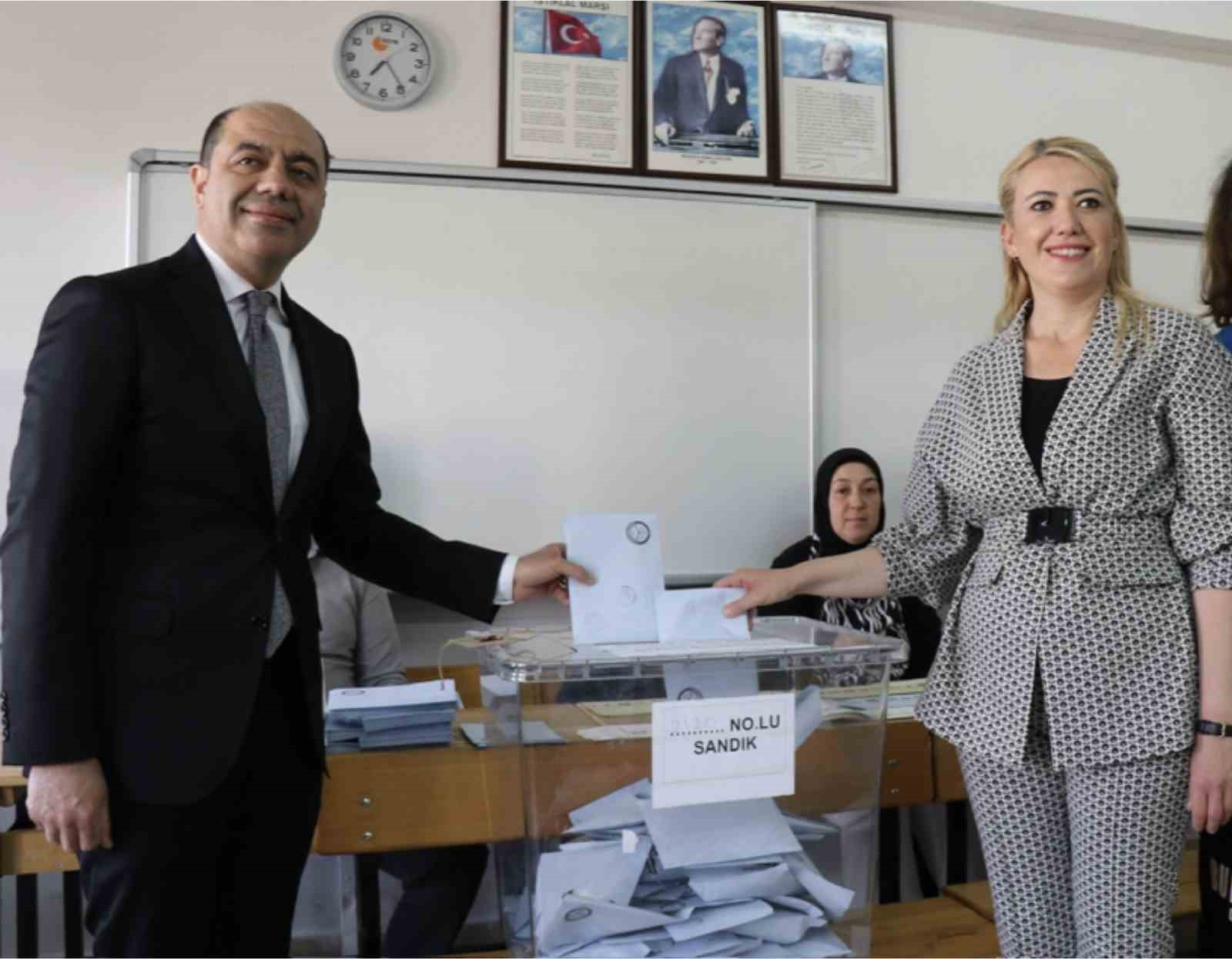 Merkezefendi Belediyesi operasyonunda 5 kişi tutuklandı