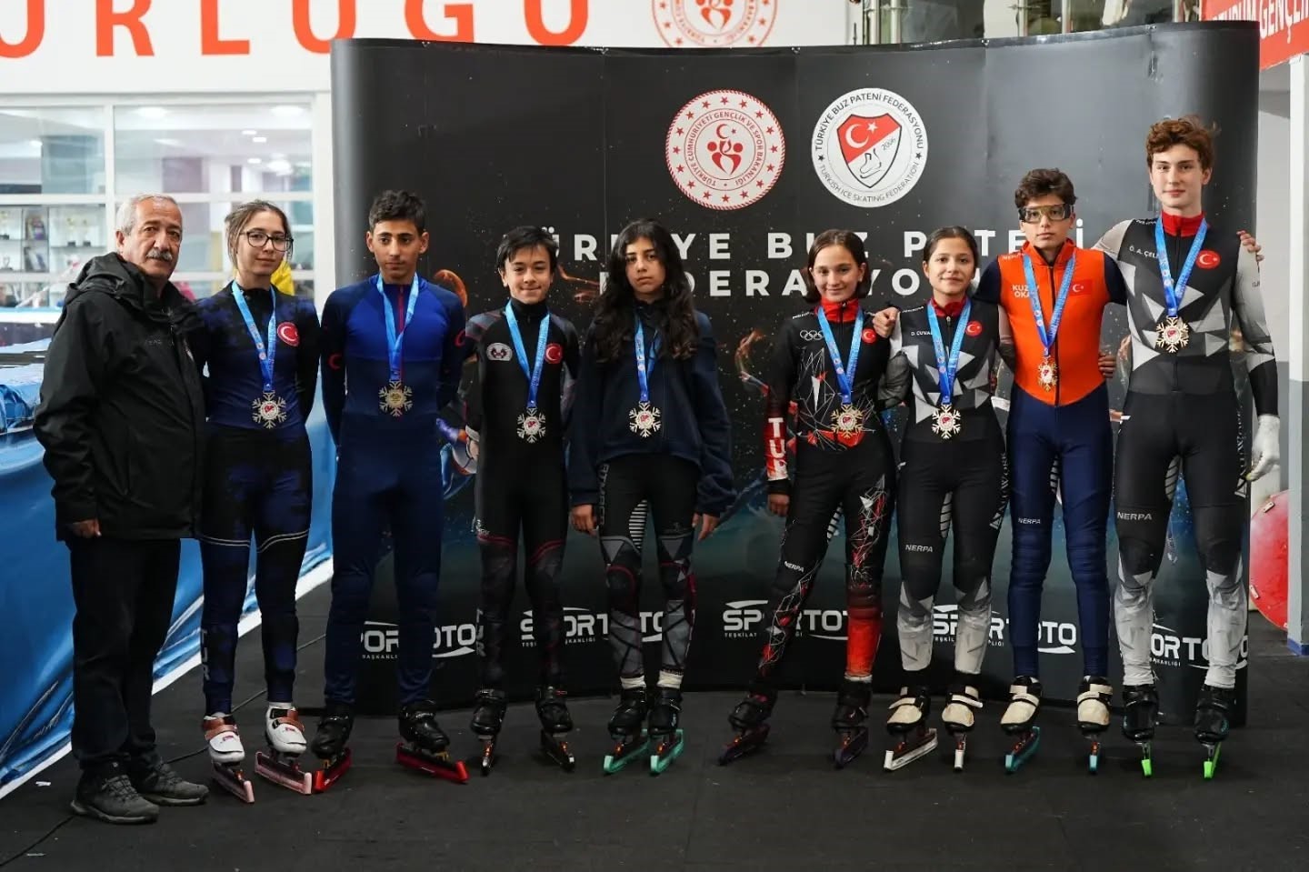 Short Track heyecan sürüyor
