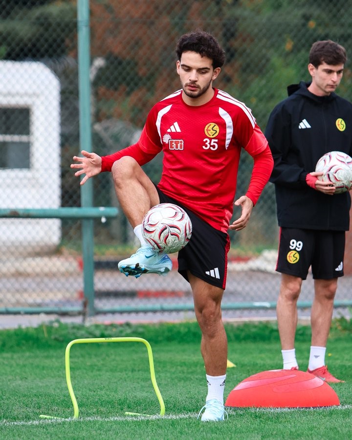 Eskişehirspor, İzmir deplasmanına gidiyor