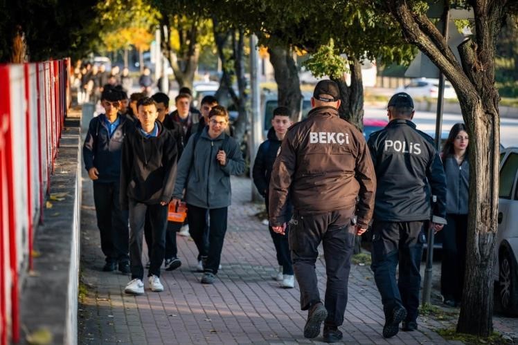 Bilecik’te okul çevrelerinde sıkı denetim