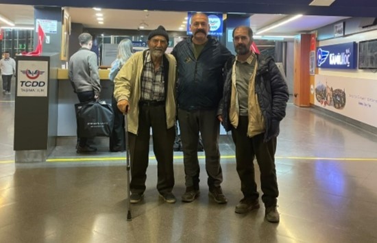 Uludağ’da mağarada yaşayan adamın hikâyesi mutlu sonla bitti;